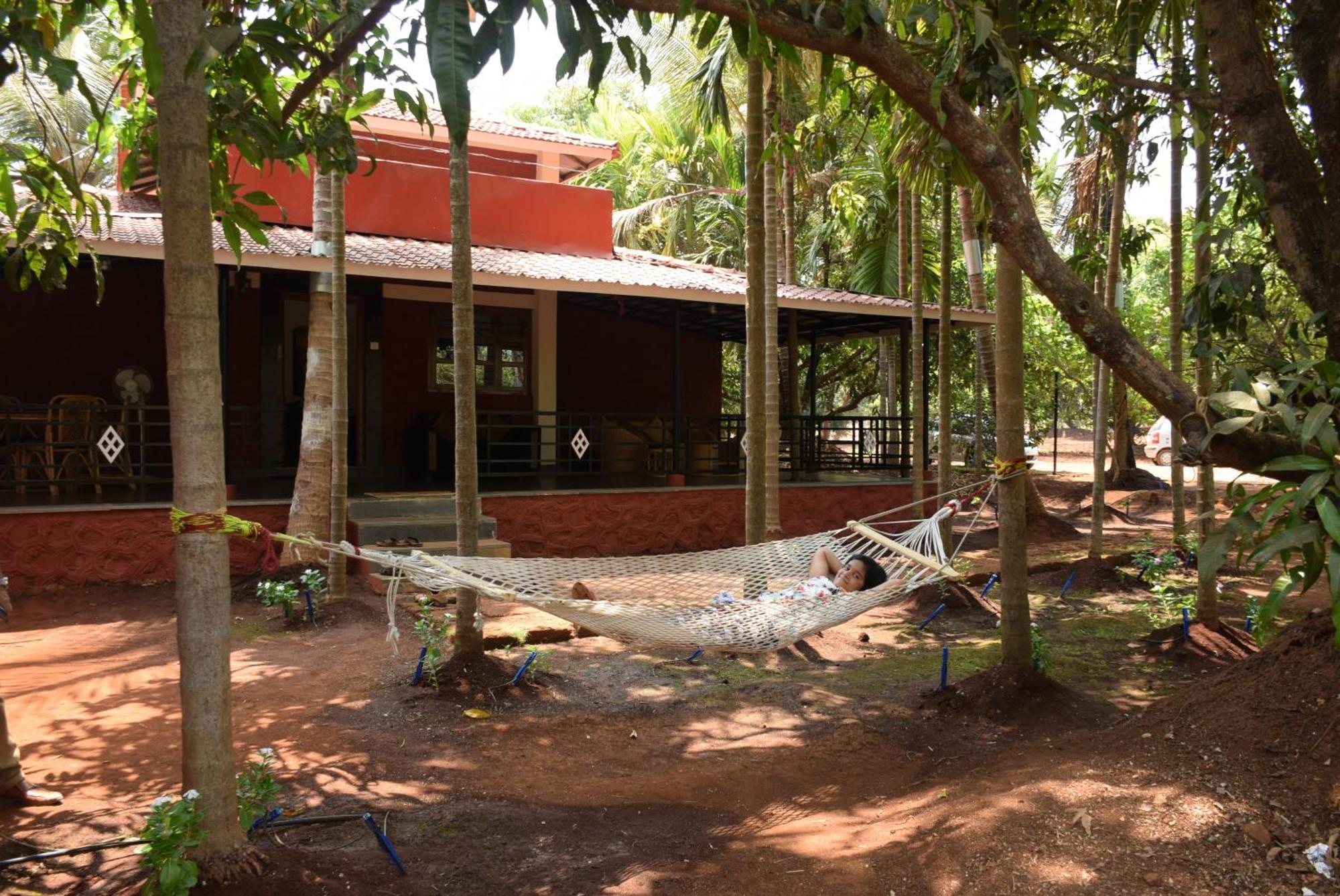 Red Roof Farmhouse Βίλα Chiplūn Εξωτερικό φωτογραφία